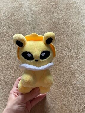 Pokemon Jolteon Plush